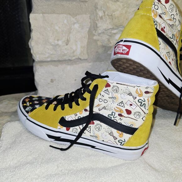 RARE Vans Customs x Harry Potter Symbols Old‎ Skool Checker Off Wall Hufflepuff - Picture 5 of 14
